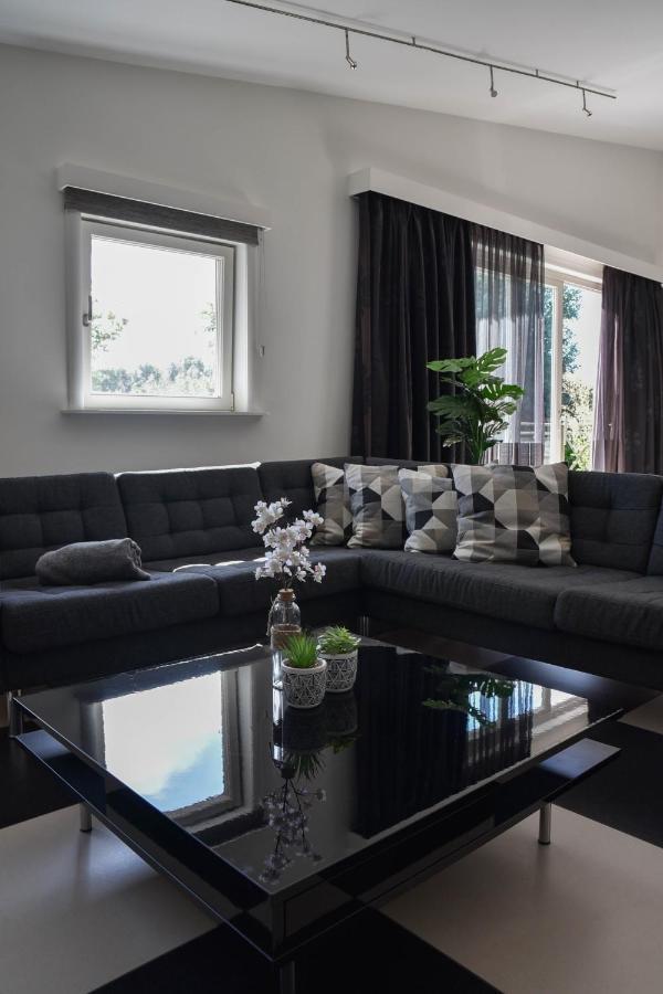 Spacious Comfort Villa Vera With Hottub Zeewolde Exterior foto